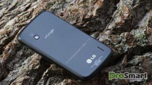 Пользователи Nexus 4 жалуются на жужжание